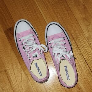 Converse Women's Light Pink Canvas Chuck Sneakers